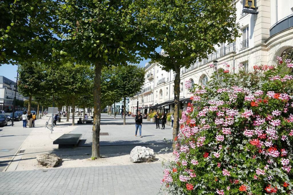 Disneyland Paris 70M² Face Parc, Place Ariane Serris Exterior foto